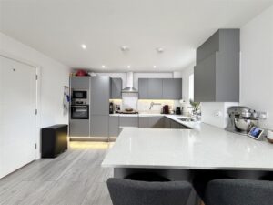 South Drive, Coulsdon